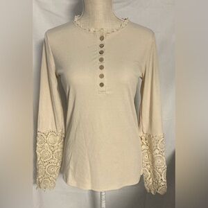 No Brand - Ladies Pullover Longsleeve Buttonup Tops - Size S - Flaw